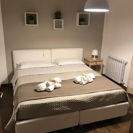 Il Borghetto Di San Giuseppe Etnarooms&apartments Apartmán